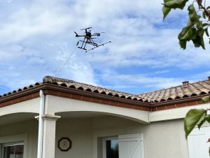 démoussage toiture par drone
